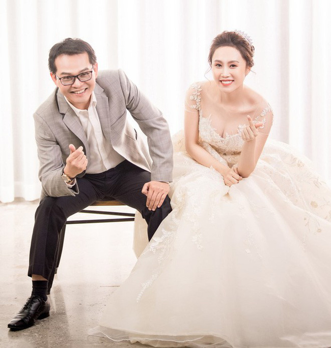 Sau đám cưới với vợ kém 19 tuổi, NSND Trung Hiếu: Tôi không có cả đêm tân hôn!-3