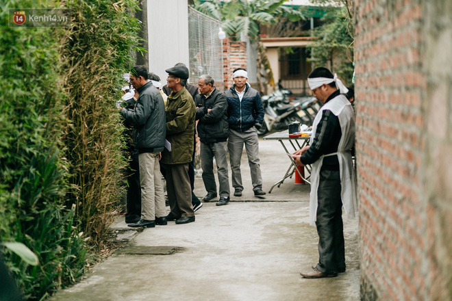 Tang thương bao trùm làng quê nơi 8 người tử vong dưới bánh xe tải, nhiều nhà chỉ cách nhau vài chục mét-9