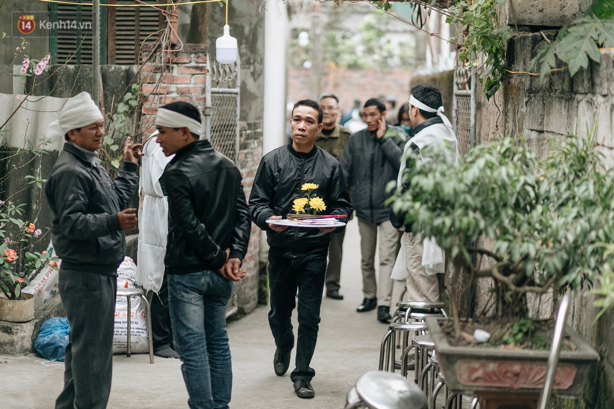 Tang thương bao trùm làng quê nơi 8 người tử vong dưới bánh xe tải, nhiều nhà chỉ cách nhau vài chục mét-12