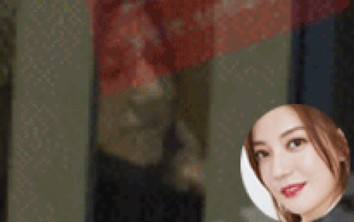 Dậy sóng trước hình ảnh gây sốc: Triệu Vy cam chịu nhận nụ hôn từ nam đồng nghiệp!-1