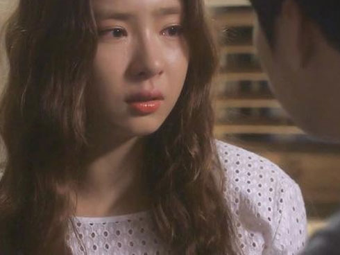 Sau khi nghe mẹ chồng tương lai đưa ra điều kiện cưới xin, bố tôi run rẩy còn mẹ thì thất thần chực khóc-3