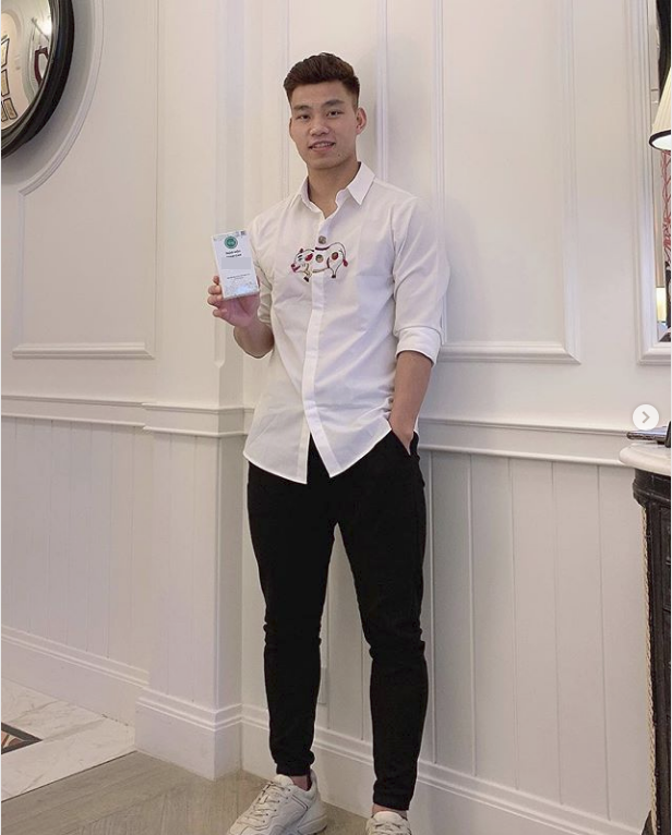 Vừa mon men đăng quảng cáo thuốc giảm cân, trai đẹp Văn Thanh liền bị Quế Ngọc Hải tặng nguyên câu bình luận đốt nhà-2