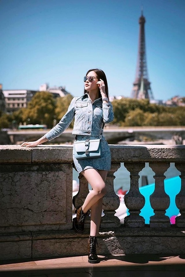 Dù nhan sắc gây tranh cãi nhưng style của Lê Âu Ngân Anh lại sành điệu bất ngờ-7