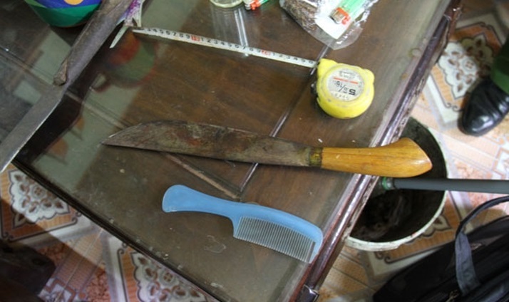 Va chạm giao thông với bố, gã đàn ông chém chết con 4 tuổi-3