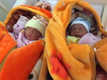Sinh thường khi mang thai đôi, người mẹ mãi mãi ra đi mà chưa kịp nhìn mặt 2 con Sinh thường khi mang thai đôi, người mẹ mãi mãi ra đi mà chưa kịp nhìn mặt 2 con