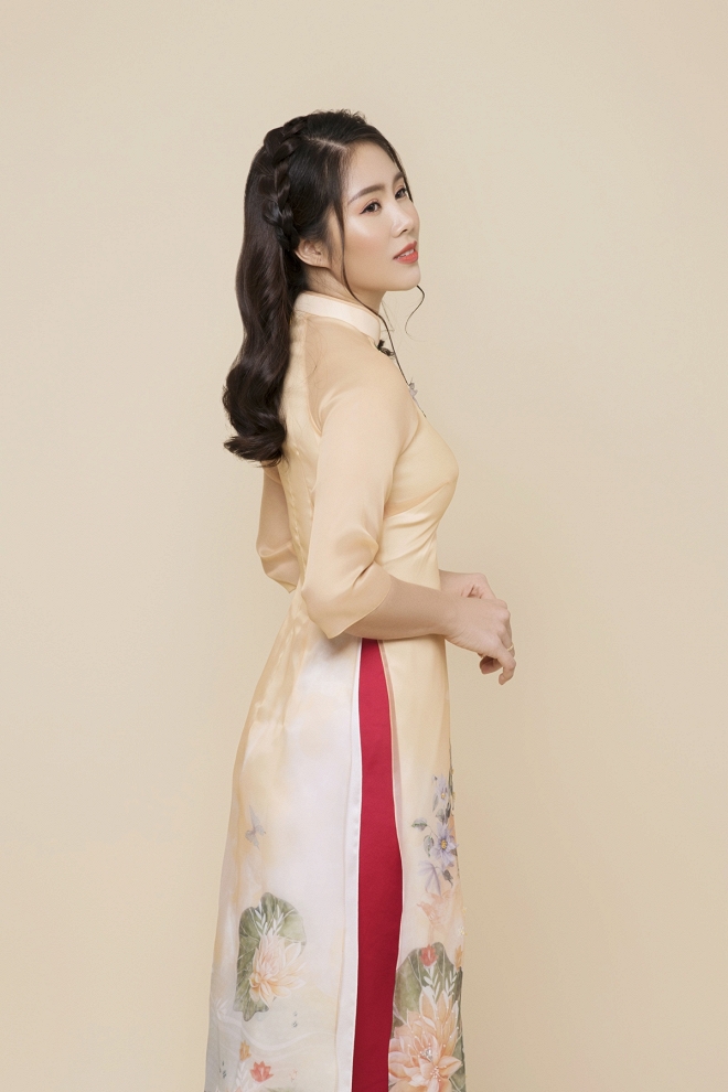 Lê Phương mặn mà bên chồng trẻ sau tin mang thai-7