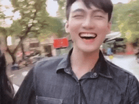 CƯỜI RA NƯỚC MẮT: Nam Anh bày cách uống sữa để ngừa có chửa trước khi đi làm-1