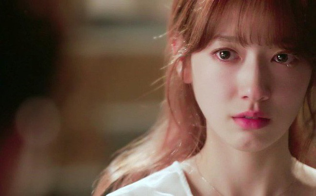 Tình cờ ngang qua phòng bố chồng, tôi phát hoảng nhận ra sự thật đáng sợ về người đàn ông bụng một bồ dao găm-3