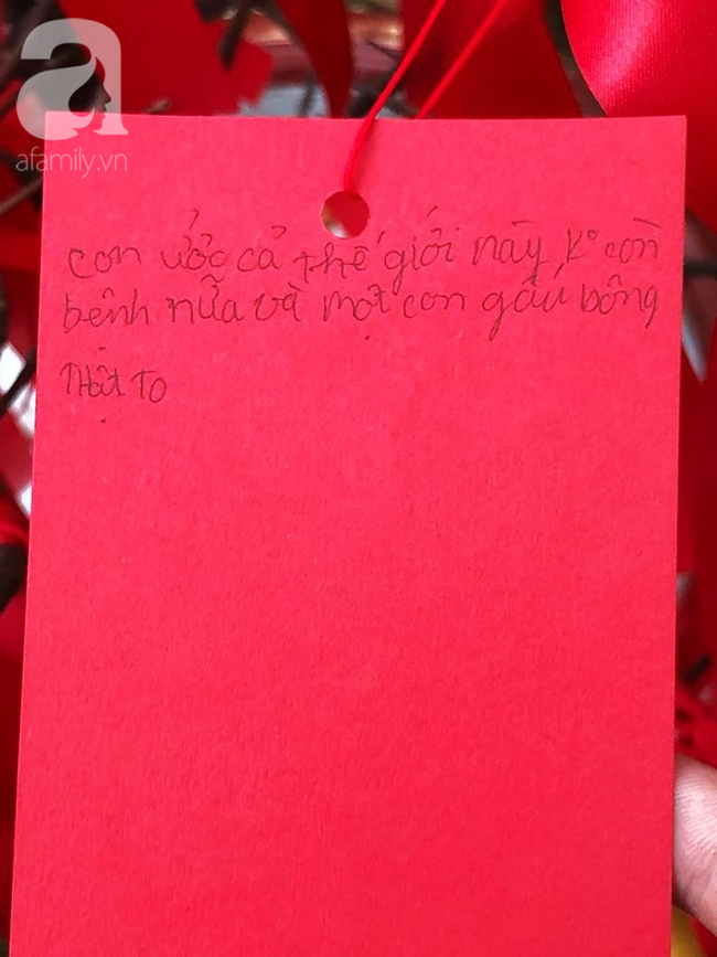 Những em bé ung thư đi hội chợ, chơi Tết trong… bệnh viện: Con ước cả thế giới không còn bệnh nữa”-16