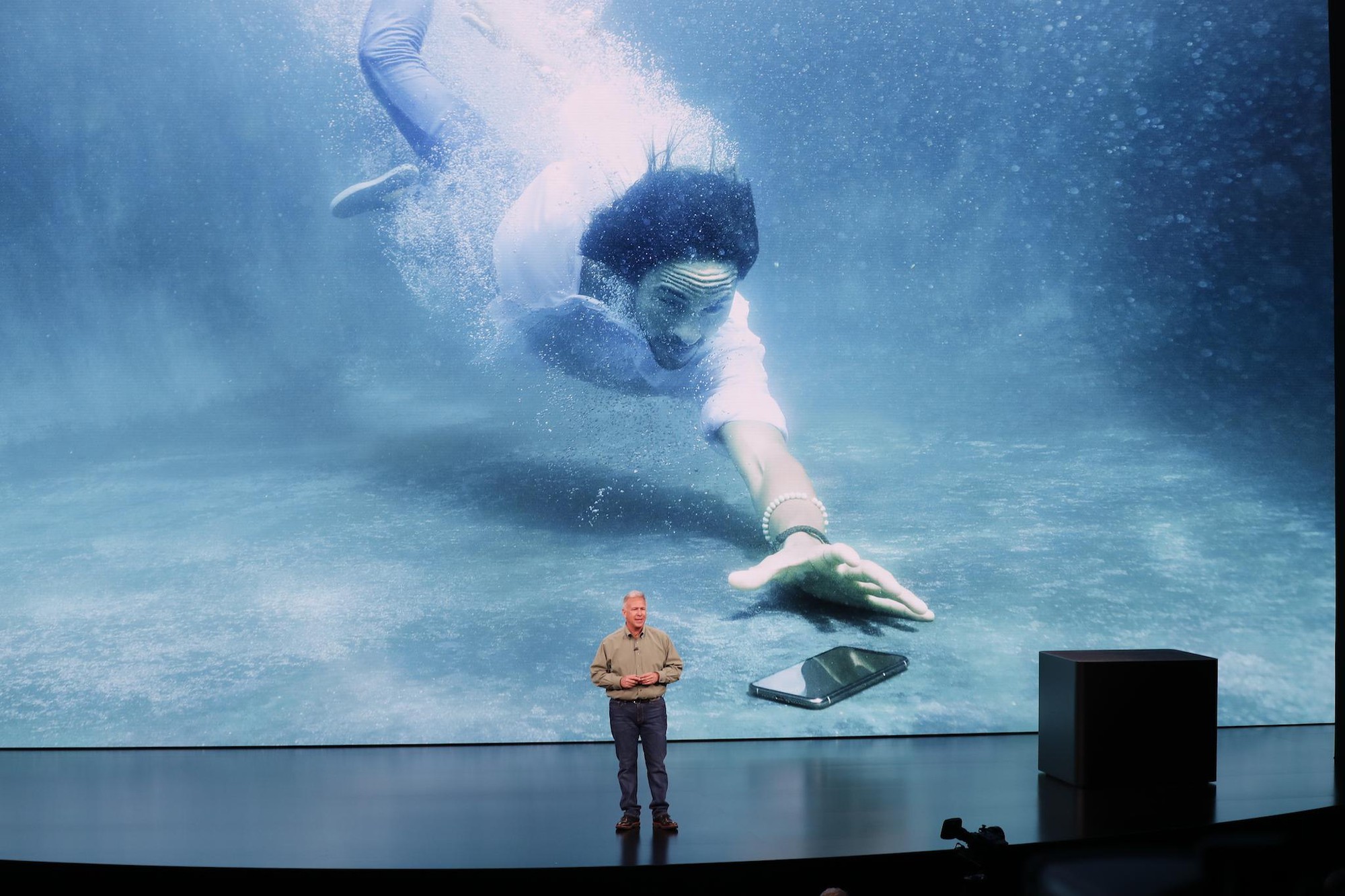 Khi iFan đại chiến Apple: Sự thật mất lòng về chế độ bảo hành keo kiệt của thương hiệu nhà Táo-1