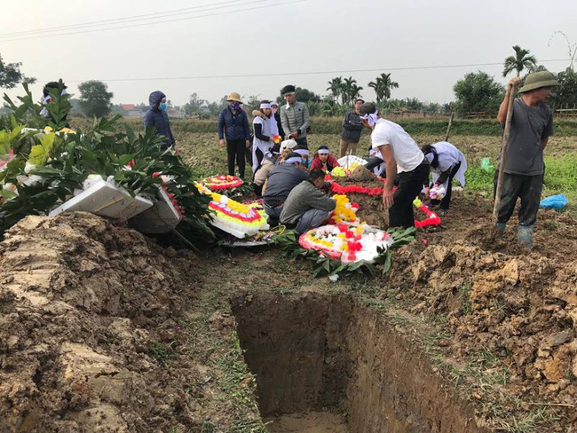 Hình ảnh xót xa của 5 nạn nhân trong đoàn người đi viếng bị xe tải đâm ở Hải Dương-2