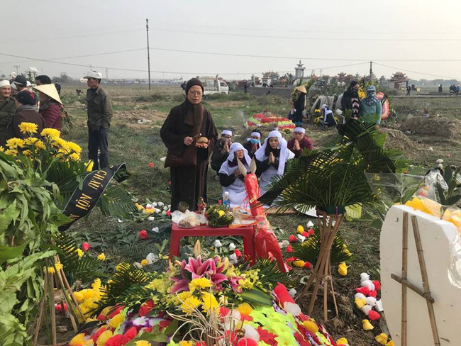 Hình ảnh xót xa của 5 nạn nhân trong đoàn người đi viếng bị xe tải đâm ở Hải Dương-4