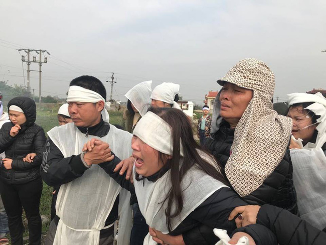 Hình ảnh xót xa của 5 nạn nhân trong đoàn người đi viếng bị xe tải đâm ở Hải Dương-14