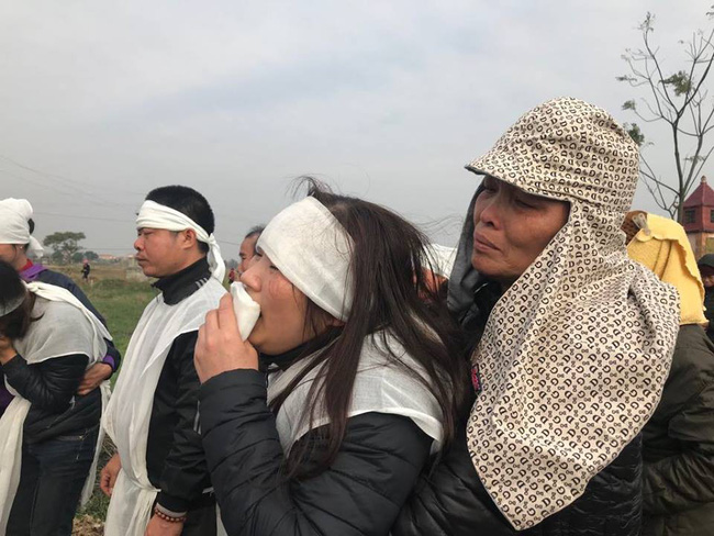 Hình ảnh xót xa của 5 nạn nhân trong đoàn người đi viếng bị xe tải đâm ở Hải Dương-20