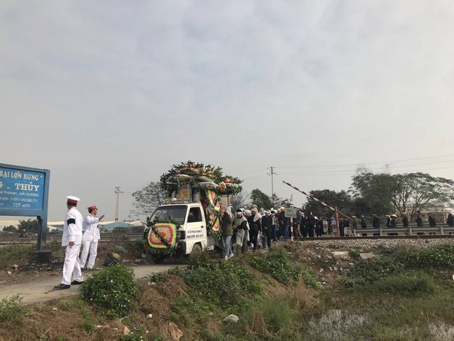 Hình ảnh xót xa của 5 nạn nhân trong đoàn người đi viếng bị xe tải đâm ở Hải Dương-23