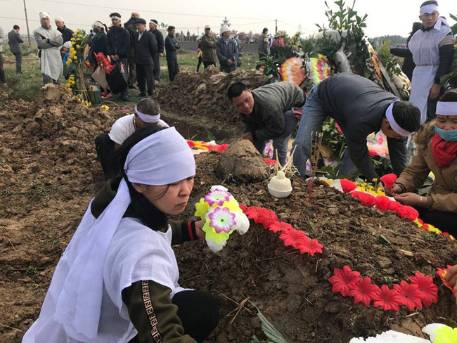 Hình ảnh xót xa của 5 nạn nhân trong đoàn người đi viếng bị xe tải đâm ở Hải Dương-25