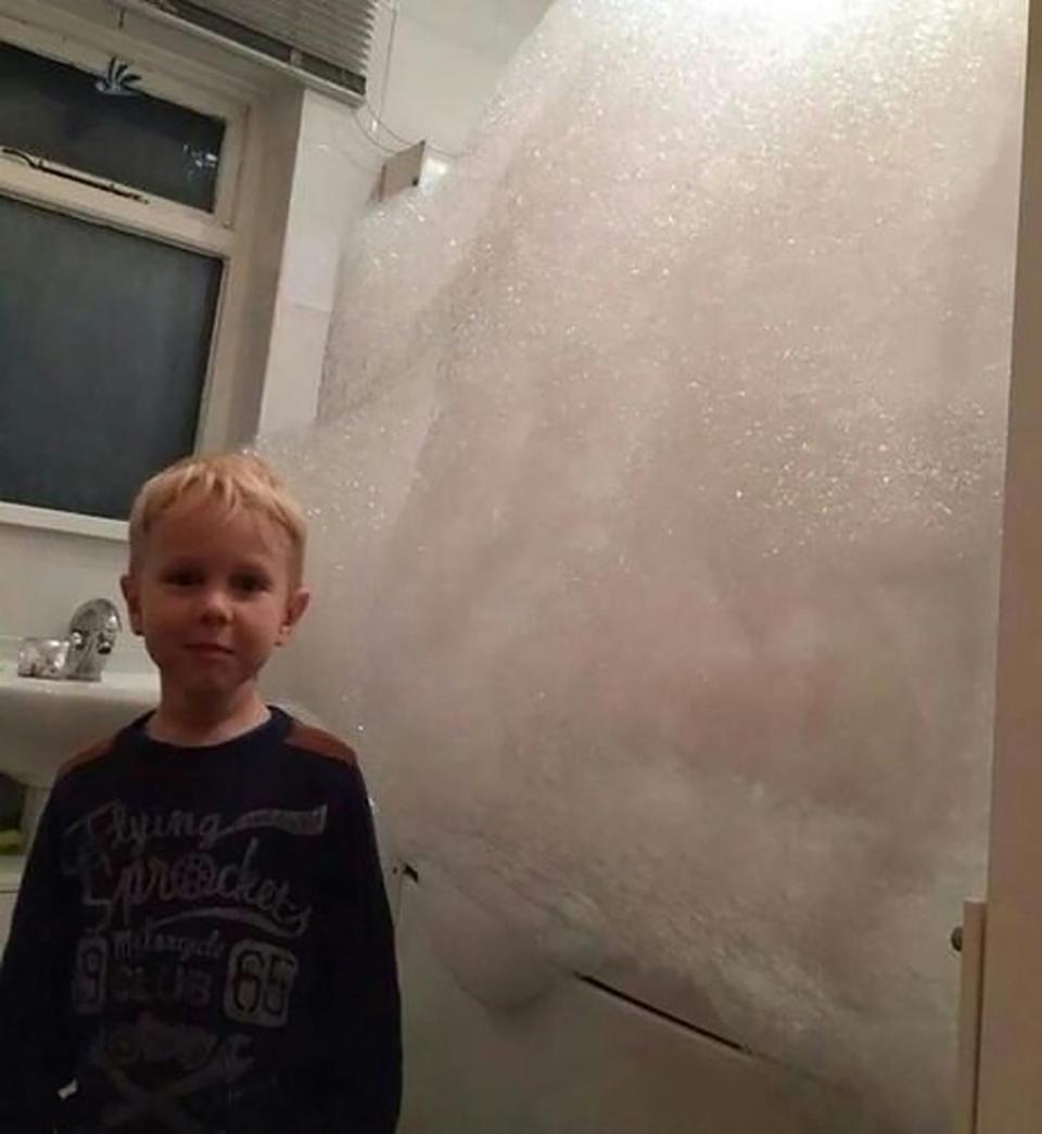 Nhìn những hình ảnh này mới thấy trẻ ‘đáng yêu’ thế nào-11