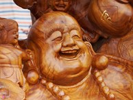 Pho tượng Phật Di Lặc giá hơn 1 tỷ ở chợ Tết xứ Thanh