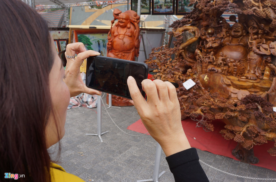 Pho tượng Phật Di Lặc giá hơn 1 tỷ ở chợ Tết xứ Thanh-9