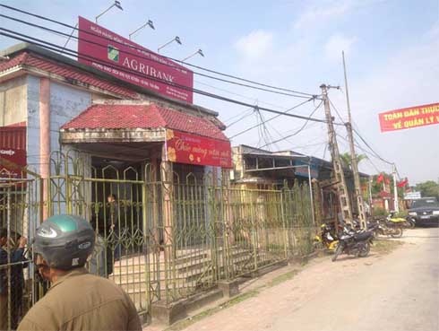 Bắt nghi phạm cướp ngân hàng ở Thái Bình, chém người truy đuổi-2