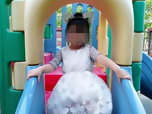 Cái chết nhiều uẩn khúc của bé gái 3 tuổi sau khi gặp phải tình huống chưa từng có ở trạm xăng