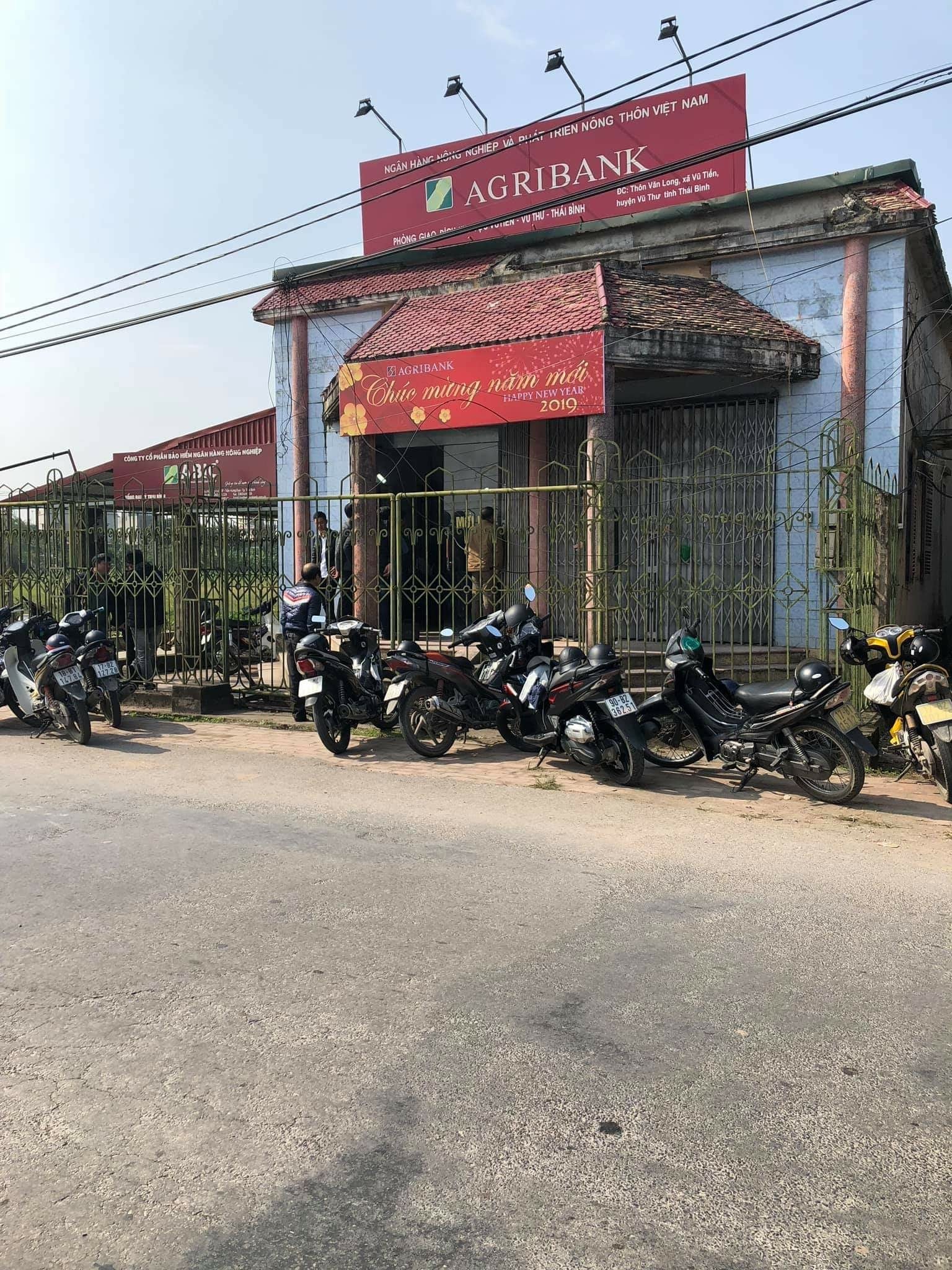 Bắt nghi phạm cướp ngân hàng ở Thái Bình, chém người truy đuổi-1