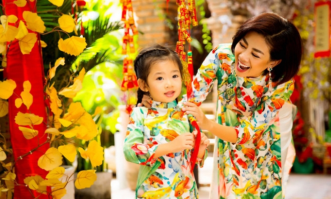 Mai Phương cùng con gái Lavie diện áo dài rạng rỡ đón Tết-13