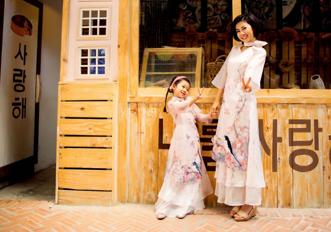 Mai Phương cùng con gái Lavie diện áo dài rạng rỡ đón Tết-14