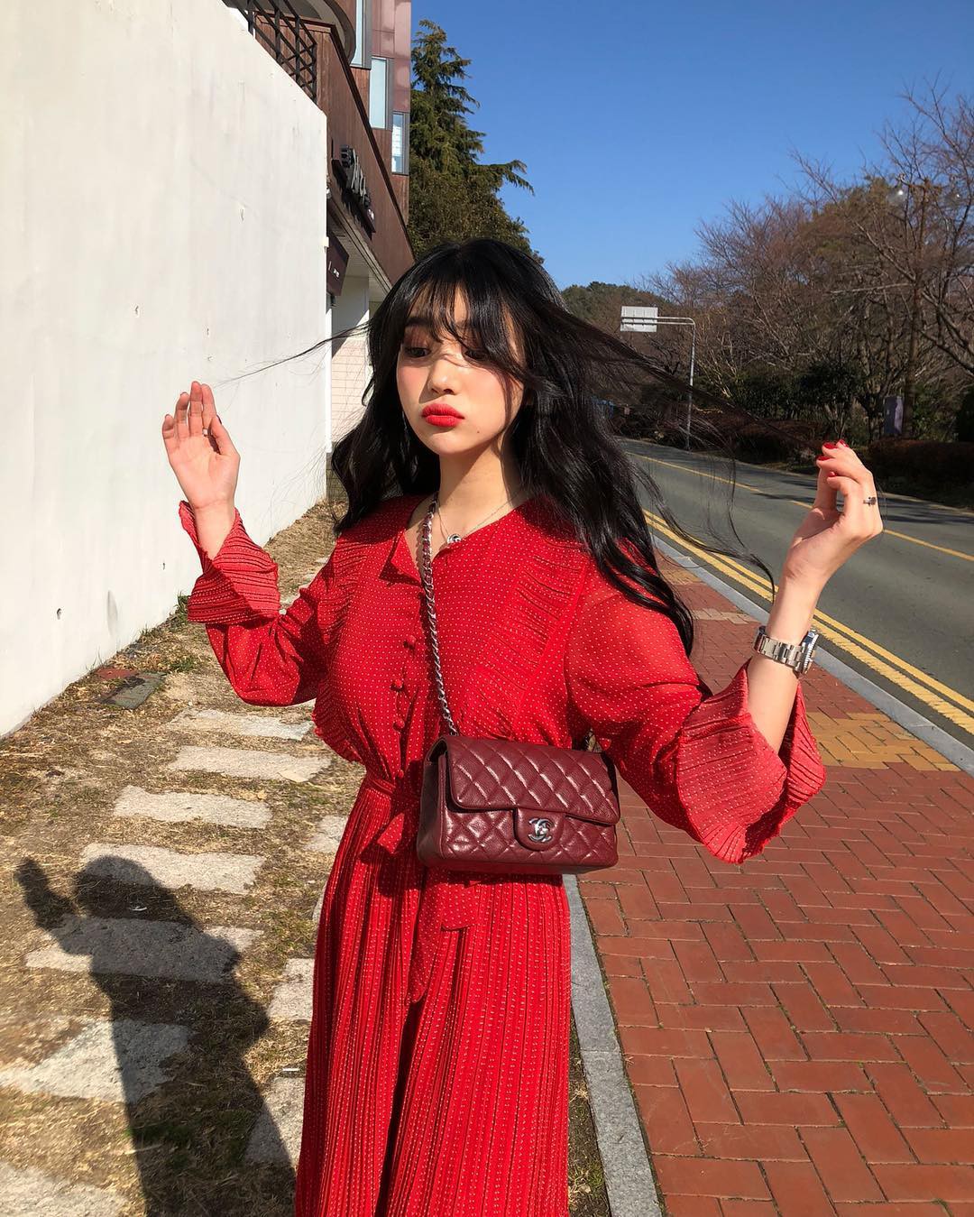 Chỉ cần áp dụng dăm bí quyết nhỏ xíu này, từ giờ đến Tết tóc bạn sẽ bóng mượt, óng ả hơn hẳn bất kể chất tóc ra sao-1