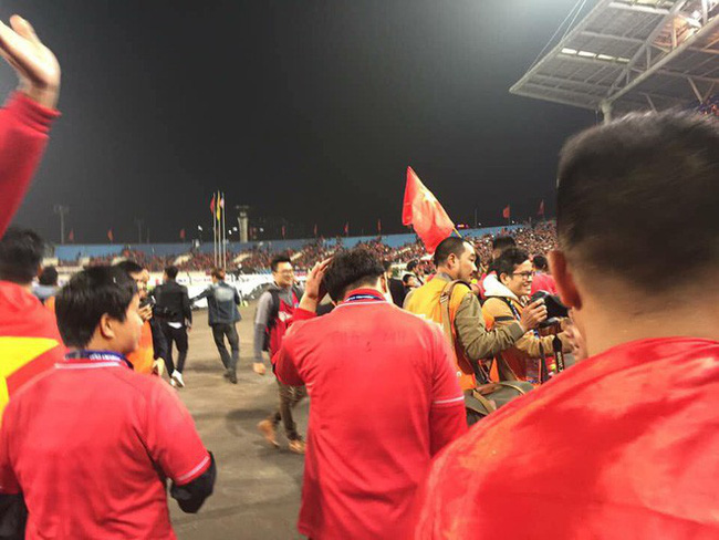 Những bí mật ngọt ngào khiến Xuân Trường, dù ít ra sân vẫn luôn là hoàng tử mắt hí đáng yêu của NHM-5