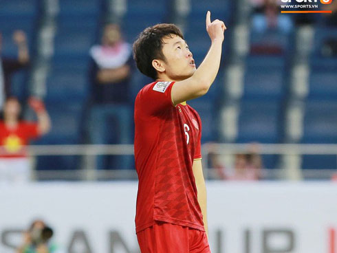 Văn Toàn đổ gục sau trận thua, ai nhìn hình ảnh này cũng muốn vào sân kéo cậu ấy đứng dậy-11