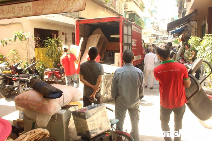 Người dân chung cư nghiêng ở TP.HCM: Đêm ngủ thường nghe tiếng rung lắc như động đất-3