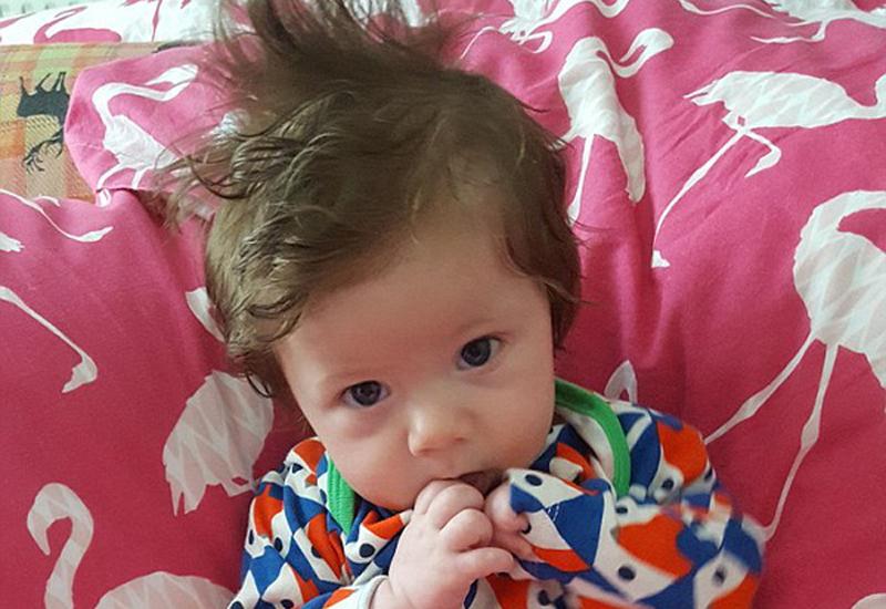 Mẹ bỉm sữa thả tim ầm ầm cho những bé sơ sinh uống sữa chỉ để nuôi tóc-9