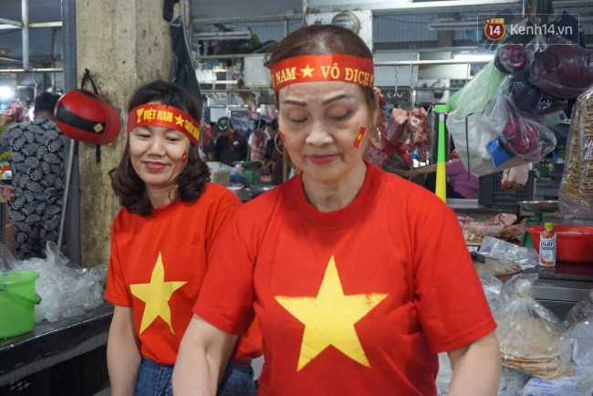 Tứ kết Việt Nam - Nhật Bản: CĐV tiếc nuối khi tuyển Việt Nam phải rời Asian Cup 2019-41