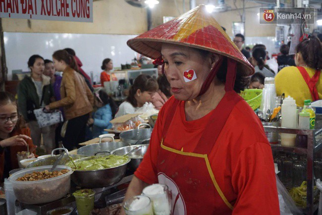 Tứ kết Việt Nam - Nhật Bản: CĐV tiếc nuối khi tuyển Việt Nam phải rời Asian Cup 2019-38