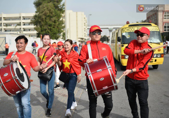 Tứ kết Việt Nam - Nhật Bản: CĐV tiếc nuối khi tuyển Việt Nam phải rời Asian Cup 2019-78