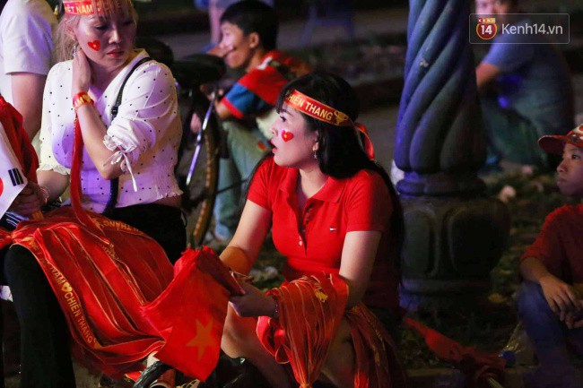 Tứ kết Việt Nam - Nhật Bản: CĐV tiếc nuối khi tuyển Việt Nam phải rời Asian Cup 2019-66