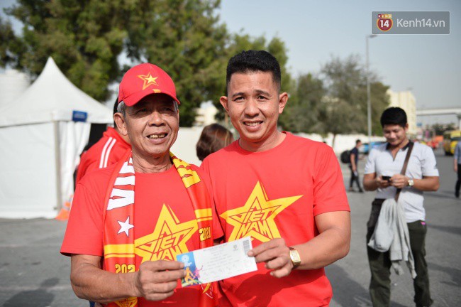 Tứ kết Việt Nam - Nhật Bản: CĐV tiếc nuối khi tuyển Việt Nam phải rời Asian Cup 2019-46