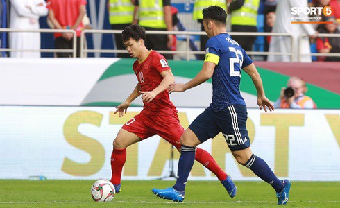Thua Nhật Bản 1-0, người hâm mộ tuyển Việt Nam liên tiếp động viên: Về ăn Tết thôi, các em đã làm rất tốt-2