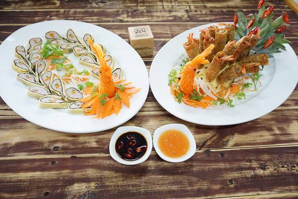 Chị em công sở chi mâm cỗ gần chục triệu đãi ông Công ông Táo-4