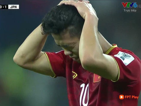 Mỗi trận bóng 1 bức ảnh, Công Phượng chứng minh đẳng cấp thánh biểu cảm” với loạt hình ảnh hài hước-6