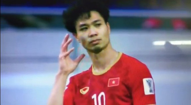 Mỗi trận bóng 1 bức ảnh, Công Phượng chứng minh đẳng cấp thánh biểu cảm” với loạt hình ảnh hài hước-2