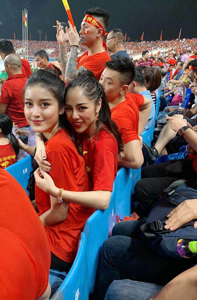 Mê màn bắt bóng xuất thần, MC xinh nhất nhì VTV tuyên bố gả con gái cho Đặng Văn Lâm-8