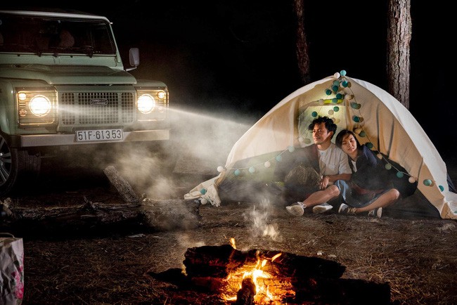 Bà xã 9x của Tiến Đạt chia sẻ khoảnh khắc lãng mạn như phim Hàn của hai vợ chồng-2