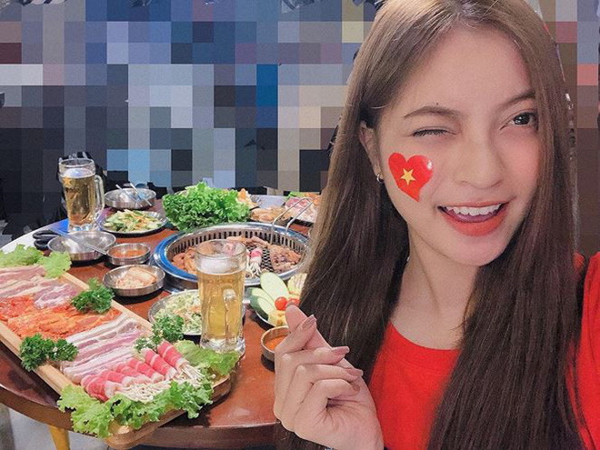 Gia nhập hội bạn gái cầu thủ, Ngọc Nữ vẫn phủ nhận yêu Phan Văn Đức-4