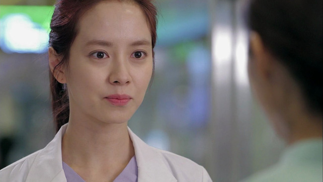 Mẹ chồng lên chăm con dâu ở cữ, nhưng chỉ 1 hành động khiến cô mời bà về quê ngay tức thì-1