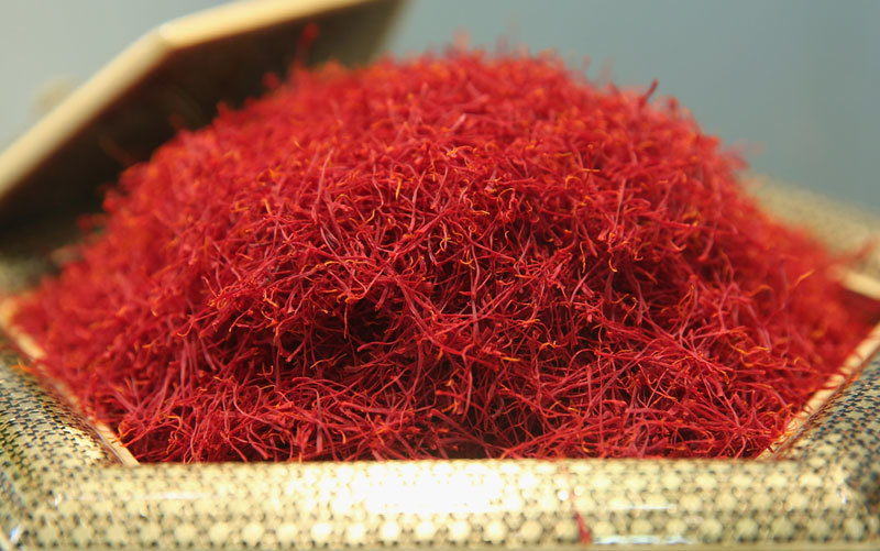 Quà Tết biếu sếp mấy sợi mua vàng đỏ giá 500 triệu/kg-1