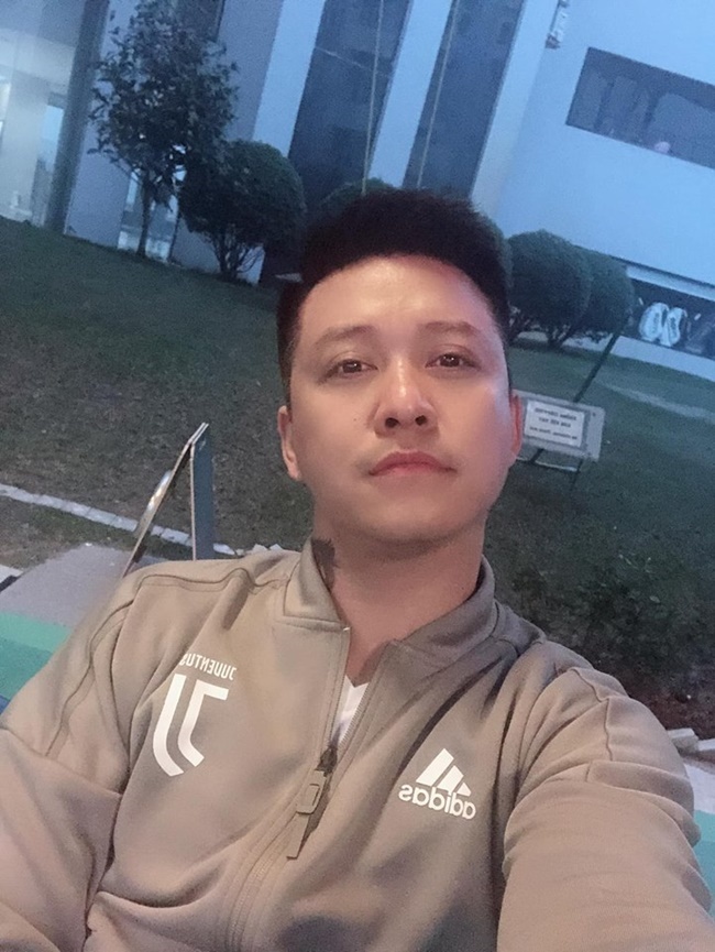 MC nói 7 thứ tiếng của VTV khoe ảnh quyến rũ-5