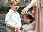 Tạp chí Mỹ gây sốc khi tuyên bố Nữ hoàng Anh yêu cầu Meghan và Harry phải rời khỏi Cung điện hoàng gia vì điều này-3