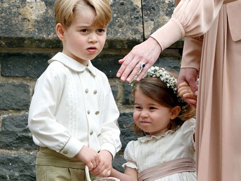 Meghan gây xôn xao khi 